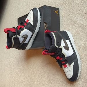 Air Jordan 1 High React